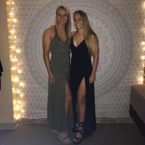 Meet your Posher, Eva